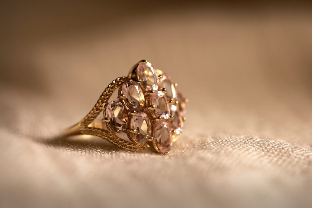 Clear topaz ring